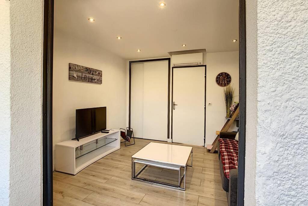 Appartement Renove 4 Personnes Saint Cyprien Port Exterior photo