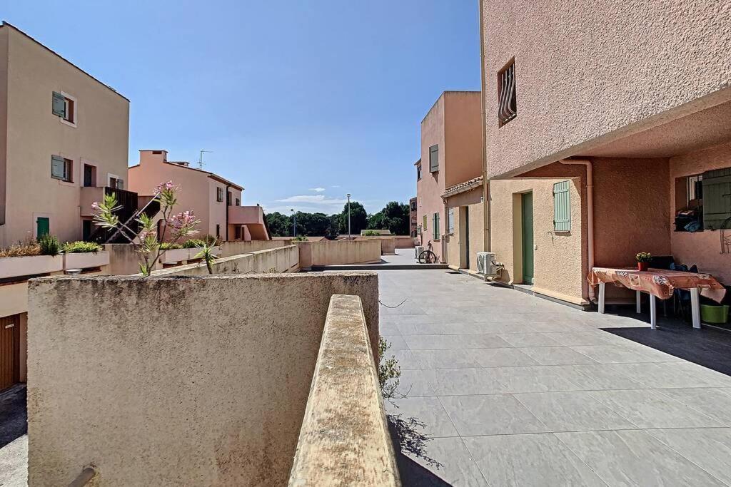 Appartement Renove 4 Personnes Saint Cyprien Port Exterior photo